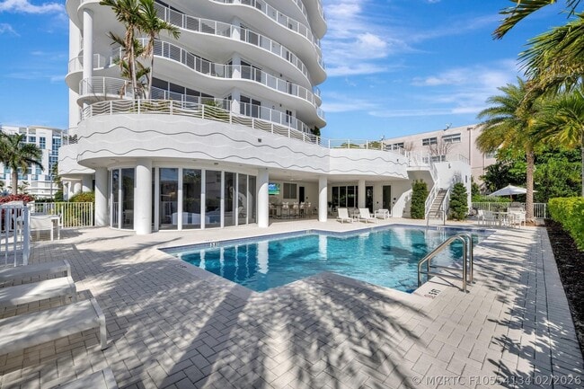 Building Photo - 612 Bayshore Dr