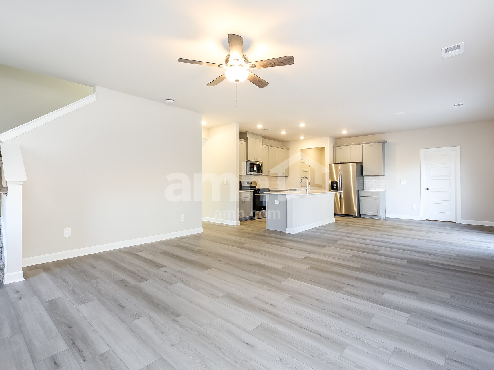 Building Photo - 801 Treeline Rd