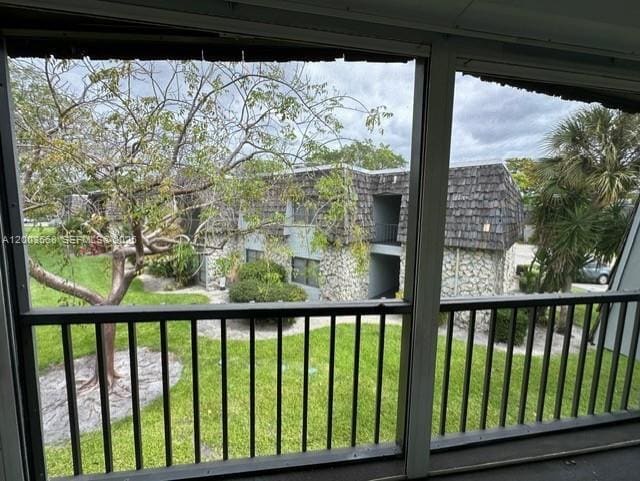 Building Photo - 3123 Oakland Shores Dr