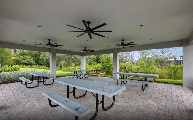 Building Photo - 6202 Baywood Ct