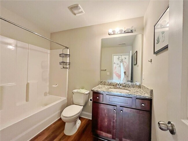 Building Photo - 516 Sprayberry Dr