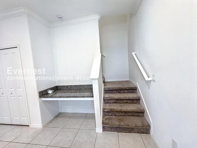 Building Photo - 7064 Ripple Pond Lp