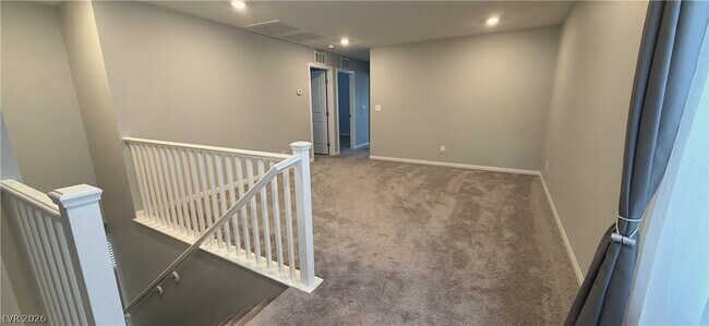 Building Photo - 8726 Sand Verbena Ave