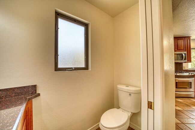 Building Photo - Beauty on Bowstring Drive
