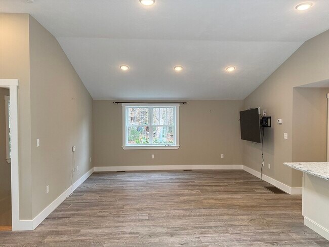 Building Photo - 44 Navaho Shores Rd