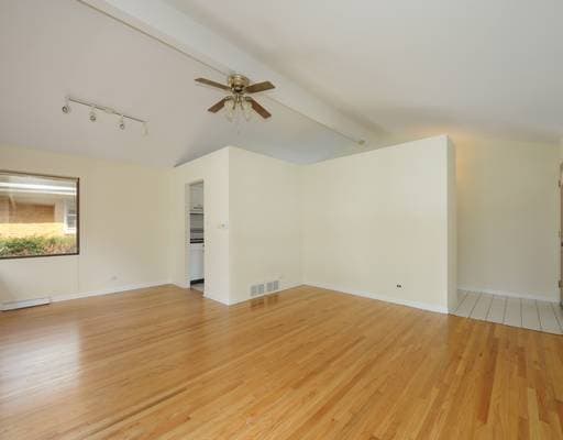 Building Photo - 220 Elmwood Dr