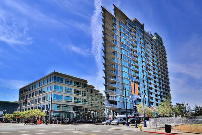 Building Exterior - 1080 Park Blvd