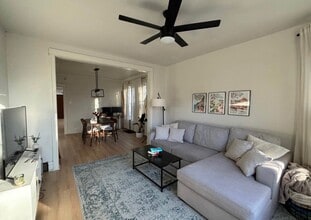 Building Photo - 10439 S Keeler Ave