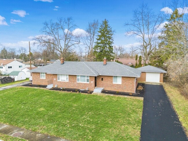 Building Photo - 3070 Lotz Dr