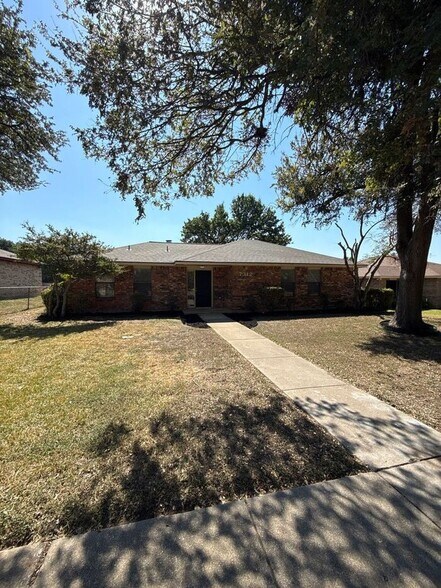 Primary Photo - 7312 Boisenberry Ln