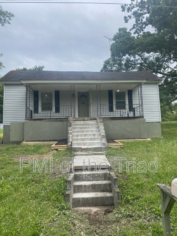 Building Photo - 1318 Ridge Ave