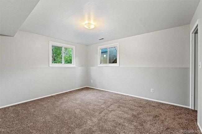 Building Photo - 3707 Lander Ln