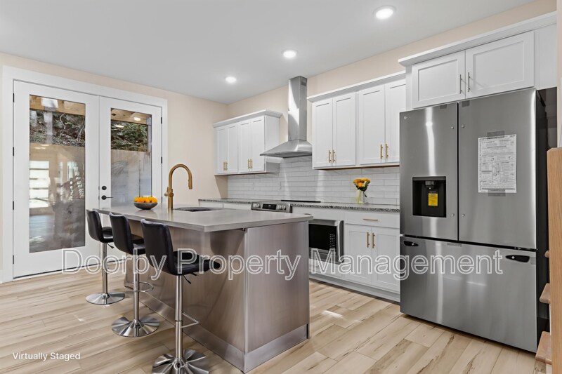 Building Photo - 432 Wayne Ave