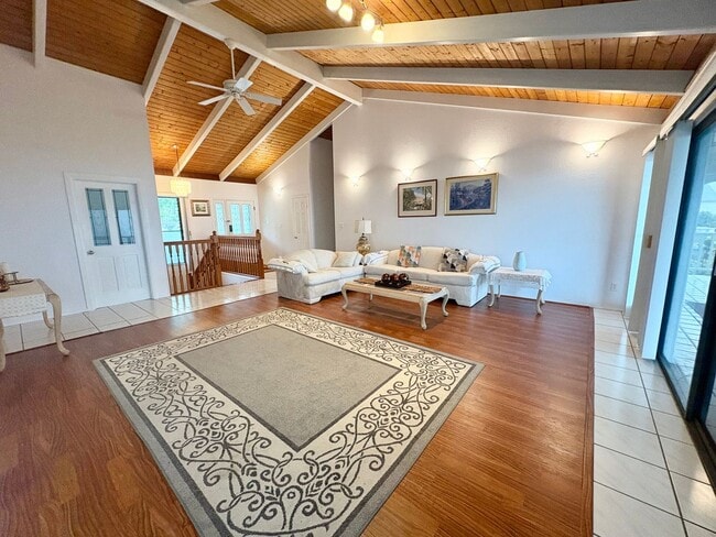 Building Photo - Stunning Ocean View 4/4 Home in Highly Desirable Neighborhood