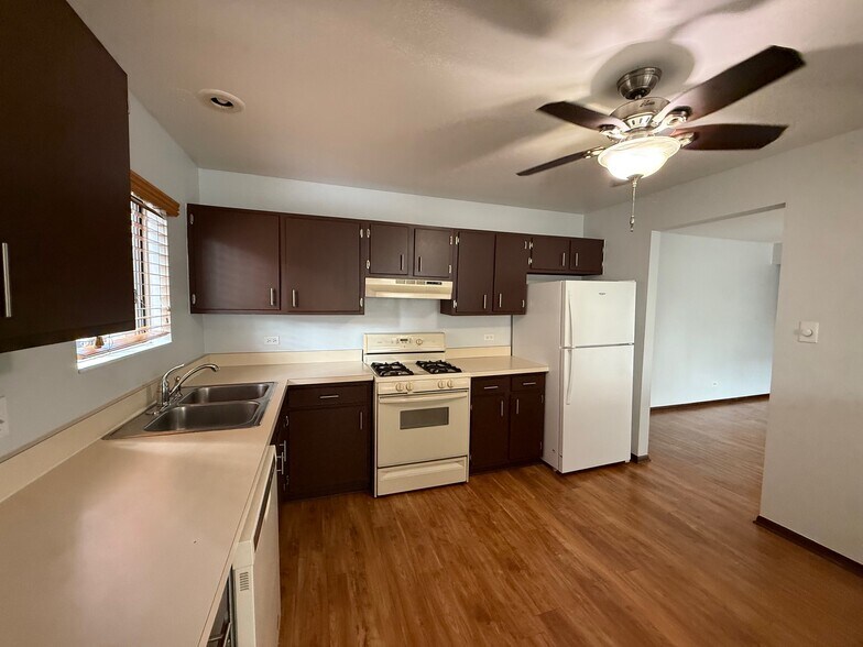 Building Photo - 9040 Orland Ct