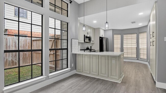 Building Photo - 4935 Otter Peak Dr