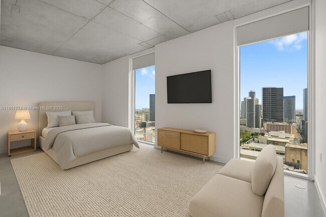 Building Photo - 151 SE 1st St