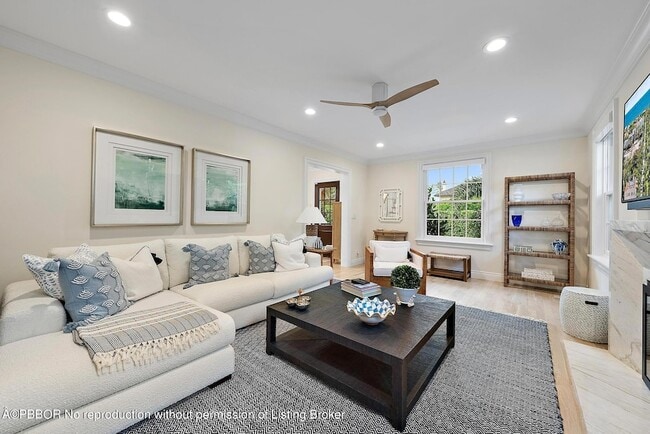 Building Photo - 360 Seaspray Ave