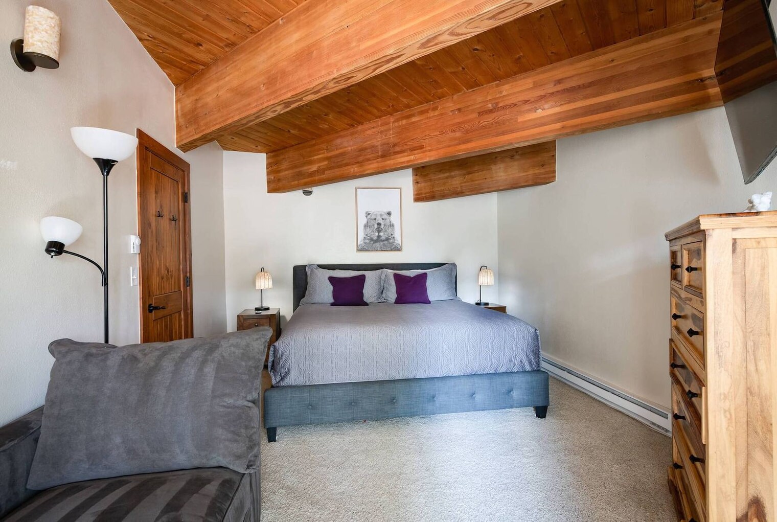 Building Photo - 1396 Forest Hills Dr