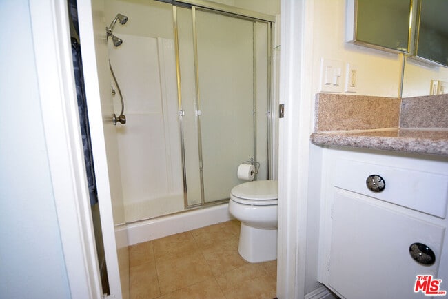 Building Photo - 3025 Morningside Dr