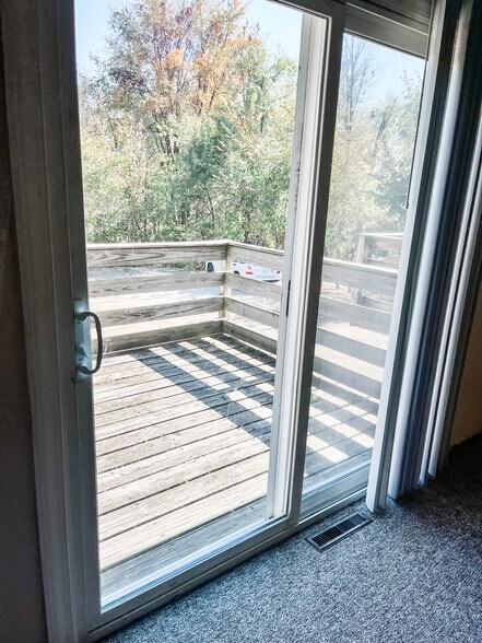 Deck - 5229 Rule Rd