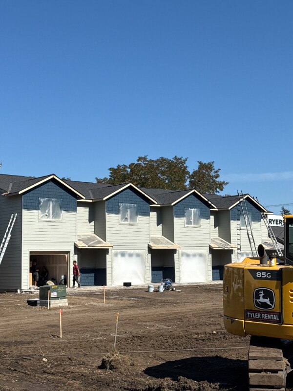 Building Photo - 2999 Harrison Ave