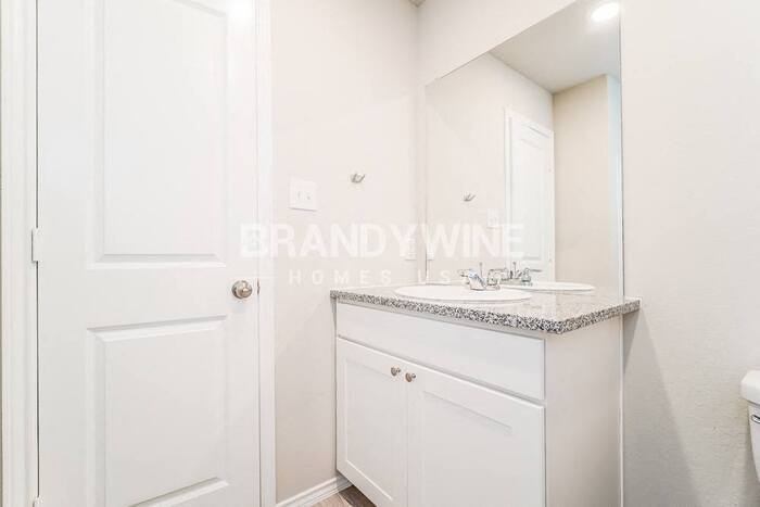 Building Photo - 7243 Winding Fence