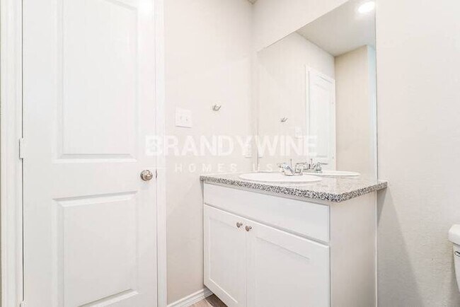 Building Photo - 7150 Winding Draw