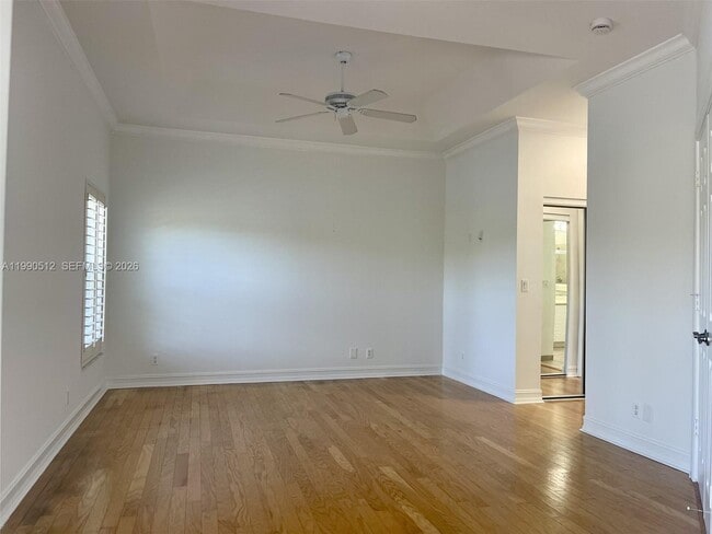 Building Photo - 11289 NW 65th Manor