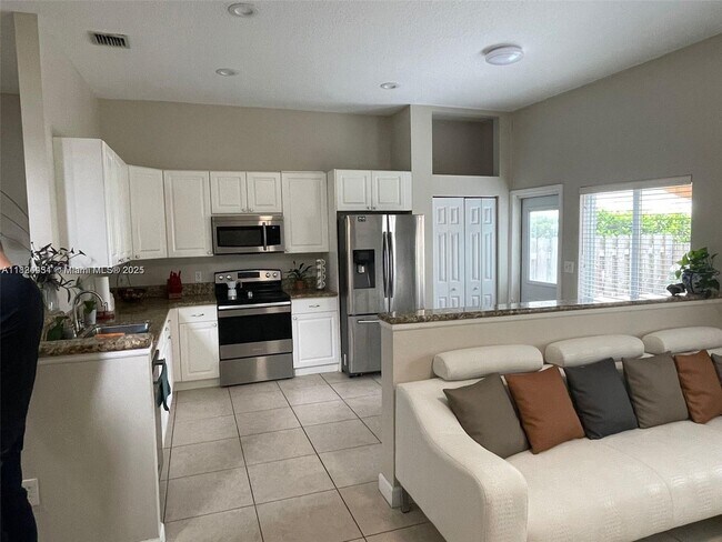 Building Photo - 2771 Treasure Cove Cir