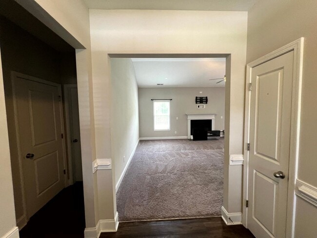 Building Photo - 198 Meherrin Lp