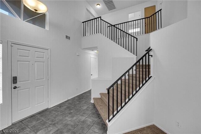 Building Photo - 8915 Sandy Slate Way