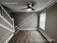Building Photo - 923 Buttonwood-4 / 410 Moss St.