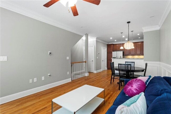Building Photo - 3714 Ashford Creek Hill NE