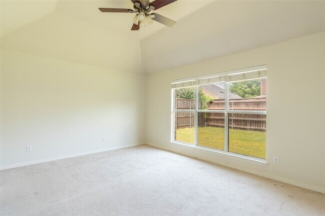 Building Photo - 11990 Cobblestone Dr