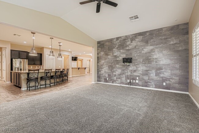 Building Photo - 6823 Willowcroft St