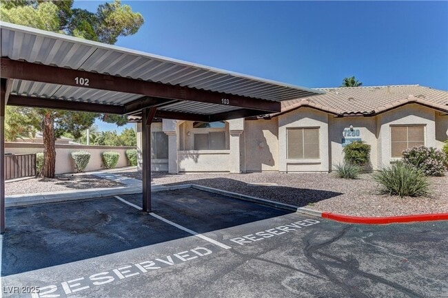 Building Photo - 7250 White Dove Dr