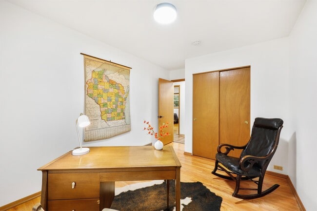 Building Photo - 2728 Florann Dr