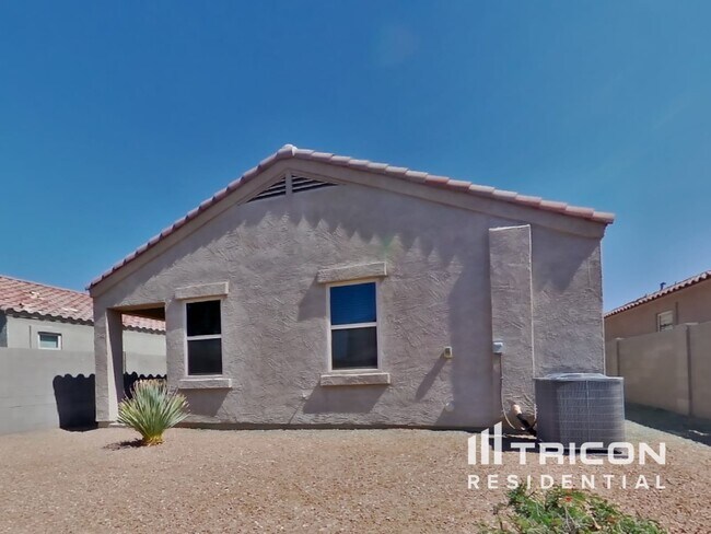 Building Photo - 29957 W Mitchell Ave