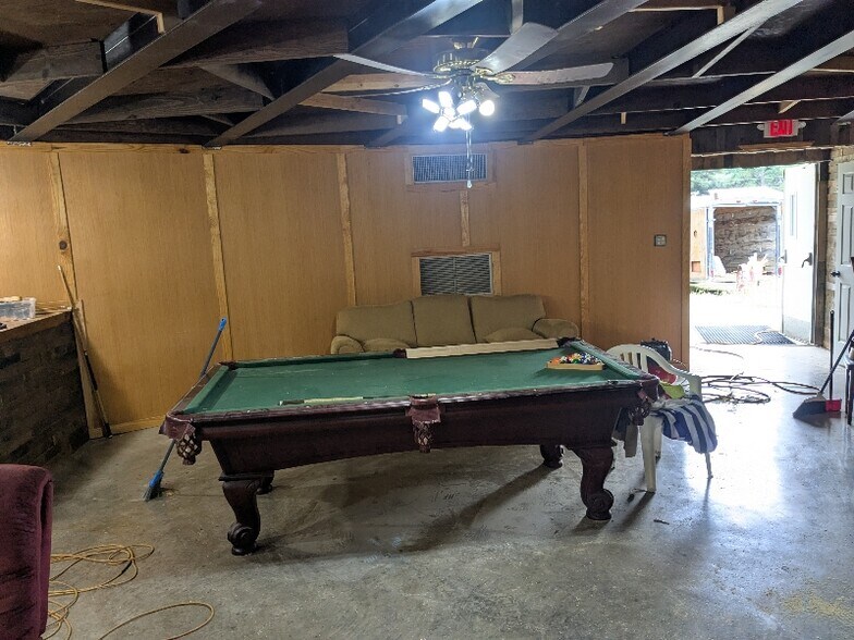 Building Photo - 526 Allen Dr