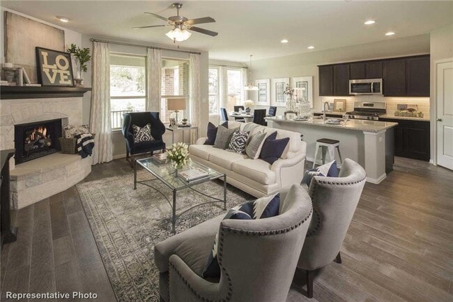 Building Photo - 4154 Kingsley Ave