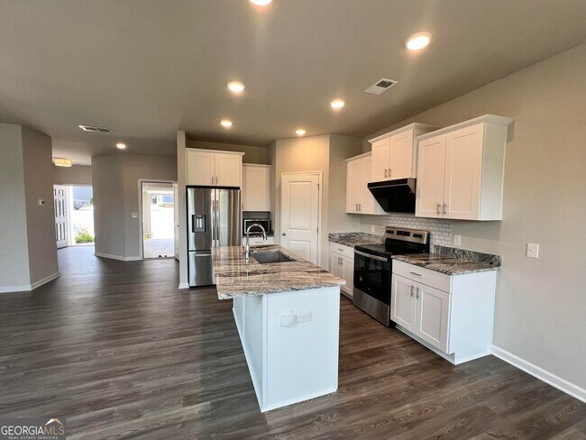 Building Photo - 124 Millers Ln
