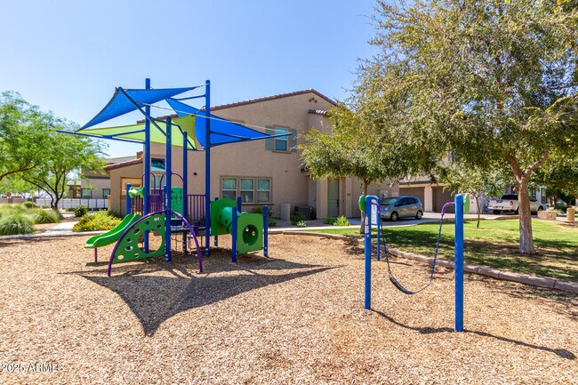 Building Photo - 14870 W Encanto Blvd