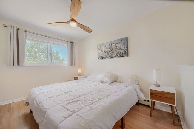 Building Photo - 3015 Edison Ct