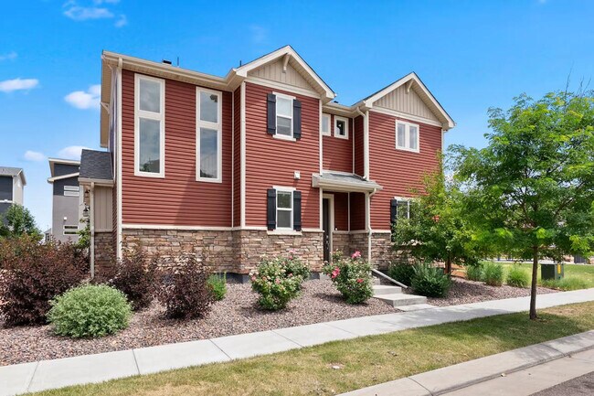 Building Photo - 10280 Yampa St