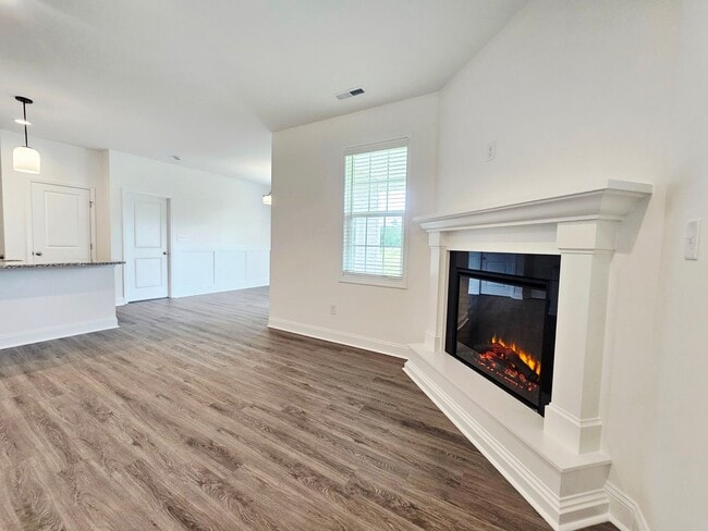 Building Photo - Newly Built Home In Raeford NC