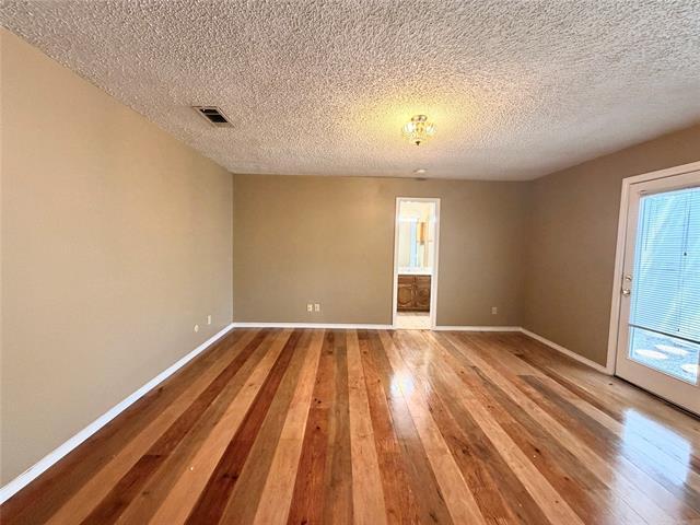 Building Photo - 1238 Richland Oaks Dr