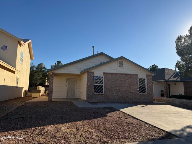 Building Photo - 12328 Tierra Apache Rd