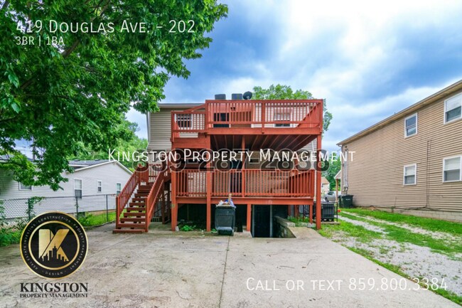 Building Photo - 419 Douglas Ave