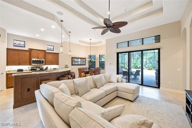 Building Photo - 6255 Brunello Ln